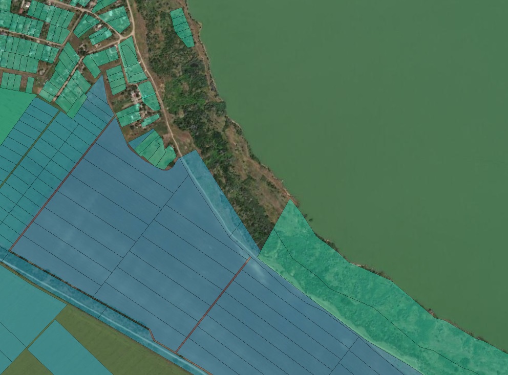 Land  1.7 ha on the shore of Khadzhibeyevsky estuary