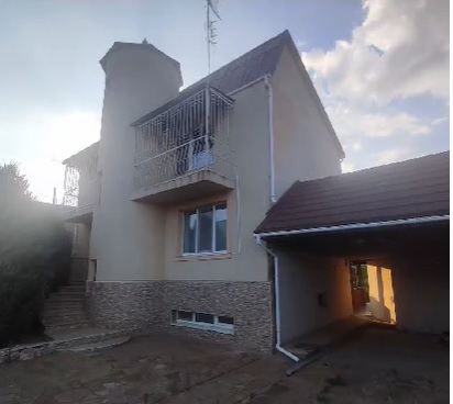 Продається будинок в мальовничому куточку біля Одеси