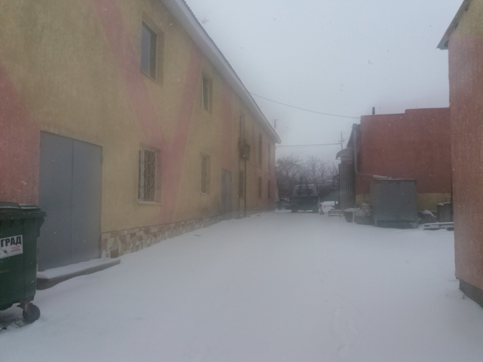 Продаж нежитлових приміщень 797 кв.м у с. Дачне